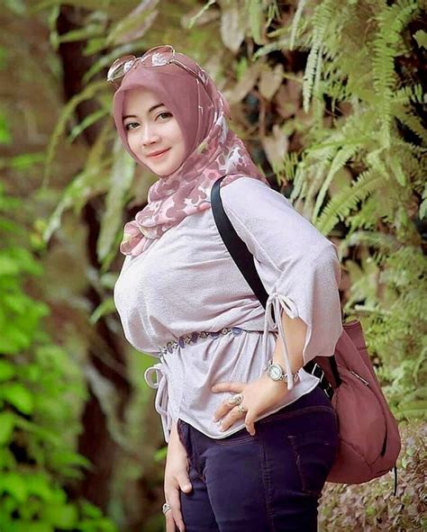 tante semok bugil|semua tentang jilbab gen.3